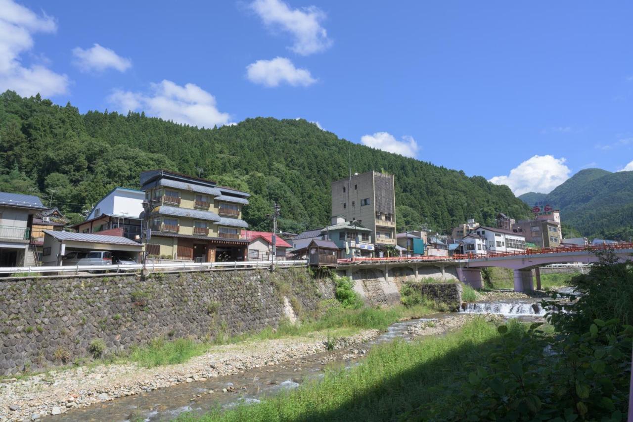 Hotel Shibu Onsen Kadoya Yamanouchi  Esterno foto